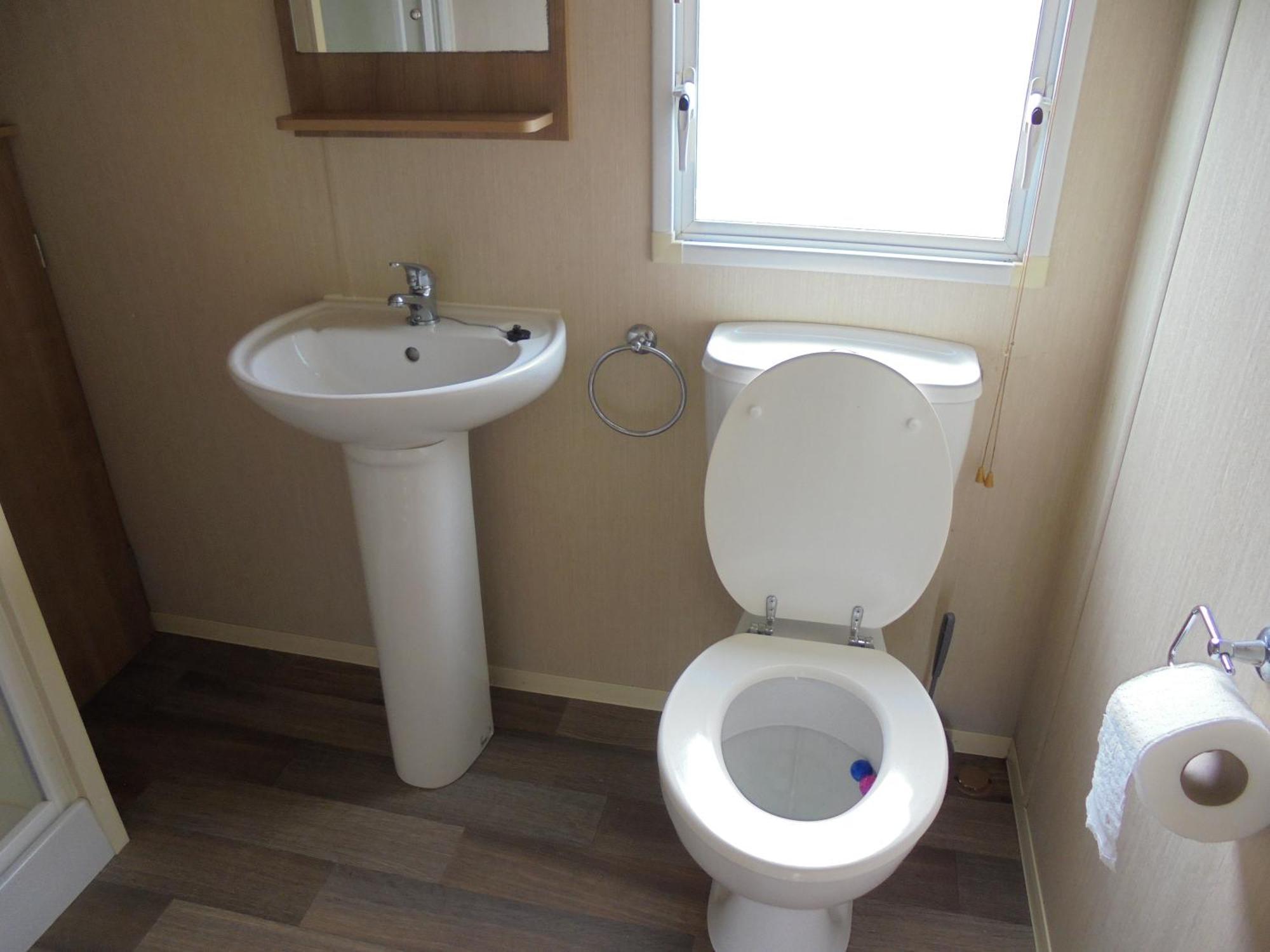 Kingfisher Horizon Kf 8 Berth Heated Holiday home *