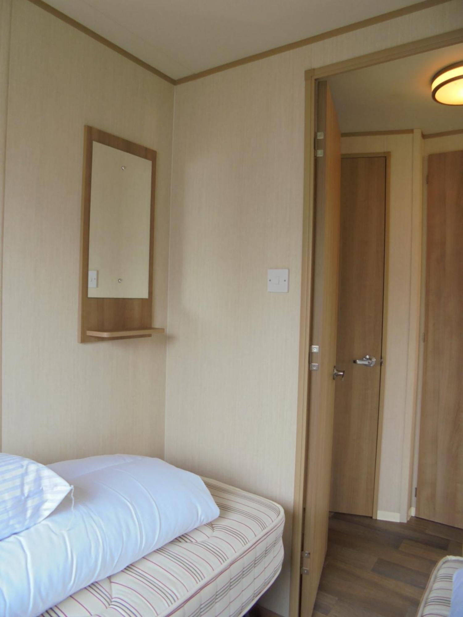 Kingfisher Horizon Kf 8 Berth Heated